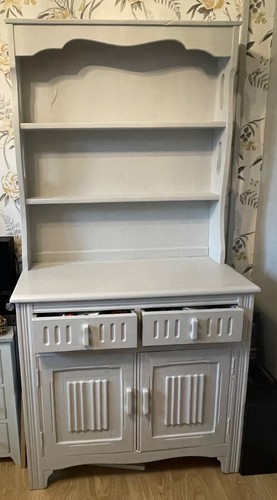 Shabby chic dresser - chic,