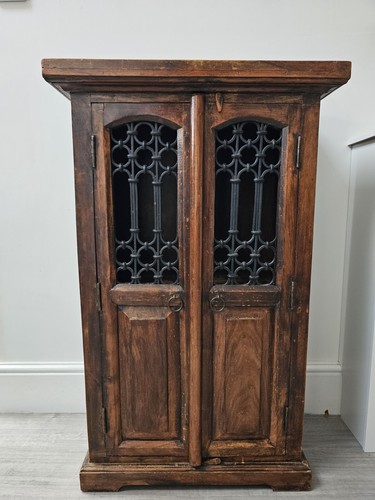 Sheesham cupboard with - sheesham,