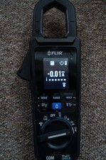 Flir CM174 AC/DC clamp Meter, true RMS reading, with thermal imaging camera.