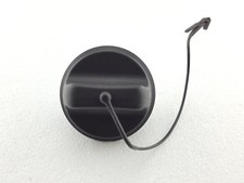 RENAULT TRAFIC / VAUXHALL VIVARO FUEL FILLER CAP WITH STRAP