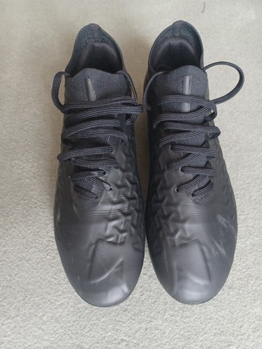 Under armour player - armour, sample