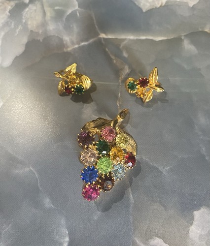 Multi gem stone - stone, pin