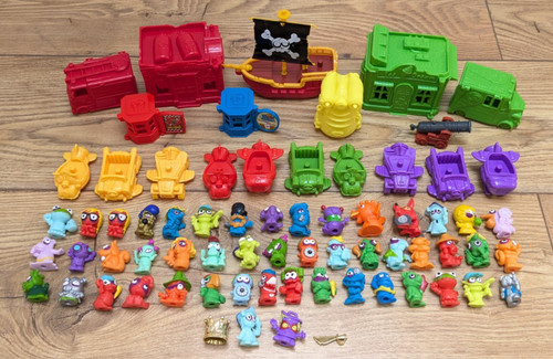 Bundle lot zomblings - of,