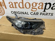 TOYOTA AURIS E18 Headlight
