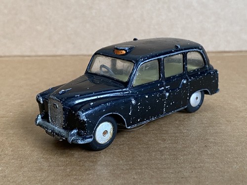 Corgi toys austin london taxi - corgi,