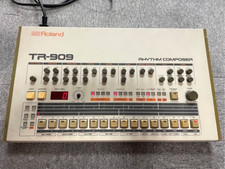 Roland TR-909 Rhythm Composer Electronic Drum Machine