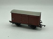 B4942 Brown Kit Built Goods