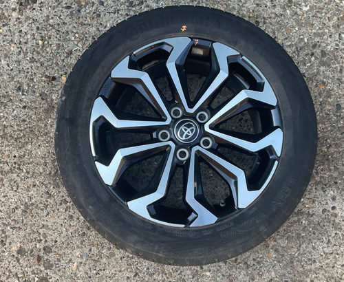 Toyota yaris cross alloy - 17",