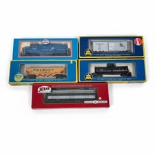 Atlas HO Scale Model Train Set