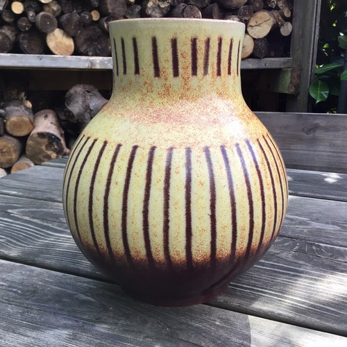 Old vintage retro modernist - vintage,