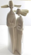 Lladro  4-611B Nuns With