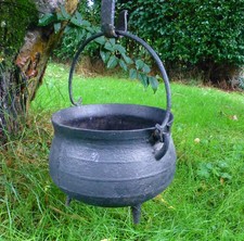 Antique Cast Iron 3 legged