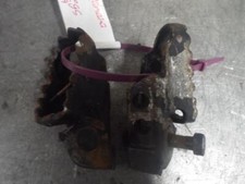 Yamaha YZ125 YZ 125 1982 Foot Pegs Footpegs Motocross MX Enduro 