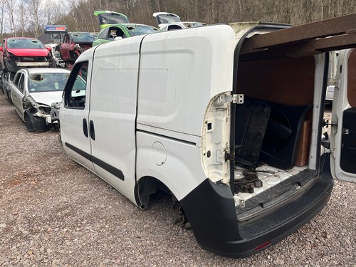 Vauxhall combo van 2015 - 2015, fuel