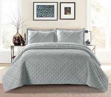 3 Piece Quilted Embossed