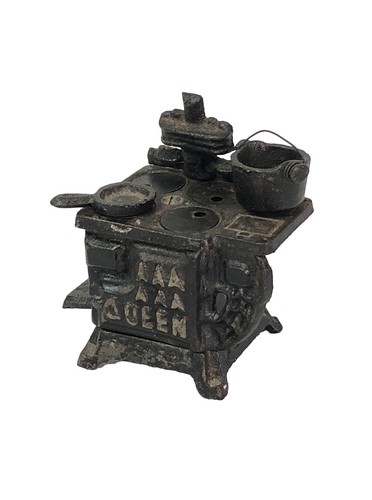 Vintage miniature queen - vintage,