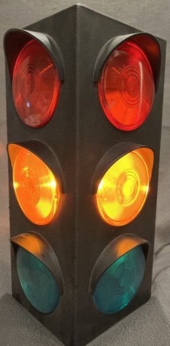 Vintage sided traffic light - 3-sided,