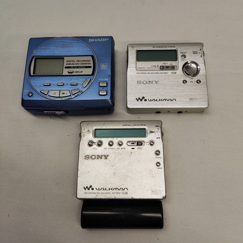 Job lot sony - lot, mz-r900