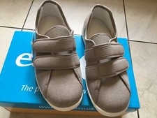 New DB Wider Fit, Harris