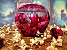 Rose Petal Apple Statue Table