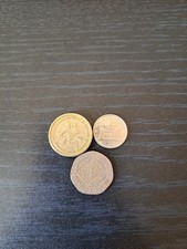 Set Of 3 Isle Of Man Coins! Old £1 Coin 3 Bells, 5p Tower Refuge, 20p Castle.