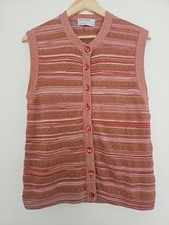 Jaeger 100% Pure New Wool Fair