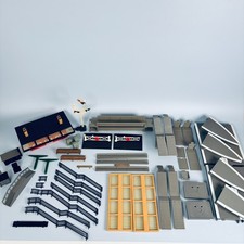 TRIANG HORNBY OO HO GAUGE