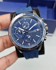NEW TOMMY HILFIGER MENS WATCH 1791721 BLUE RUBBER STRAP WITH BLUE DIAL GENUINE