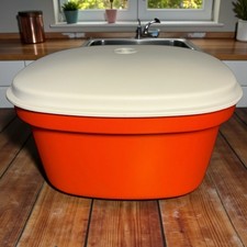 Vintage Tupperware Square