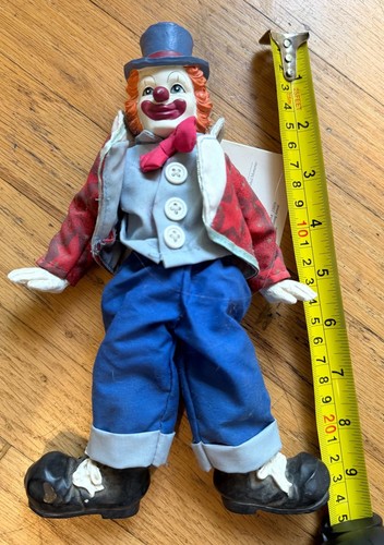House lloyd clowning around - clowning,