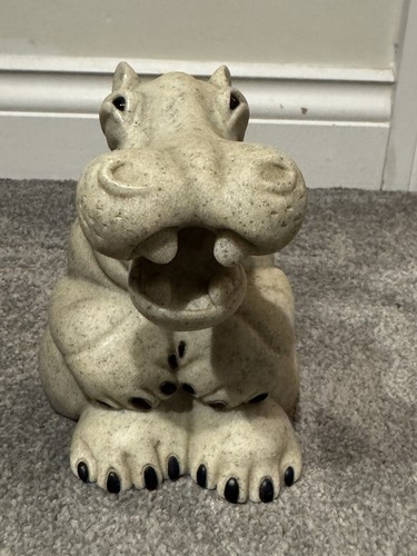 Harry the hippo figurine - harry,