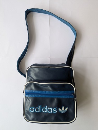 Adidas originals trefoil - adidas,