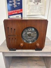 Zenith 5R216 Cube Radio