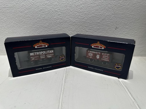 Bachmann collector club wagons - collector,