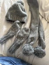 Girls Grey 3 Piece Hat, Scarf, Glove Set