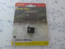 HORNBY LYDDLE END N GAUGE - N8055 - Lamp Hut -  CARDED (A)