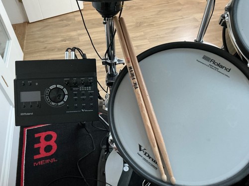 Roland drums 307 electronic - e,