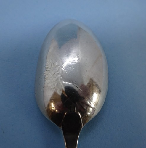 Georgian solid silver picture - solid,