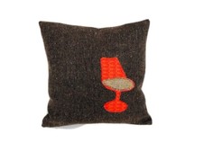 Saarinen Tulip Chair appliqué