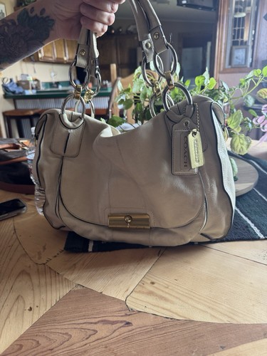 Coach beige taupe shoulder - taupe,