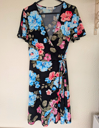 Monteau floral wrap midi dress - floral,