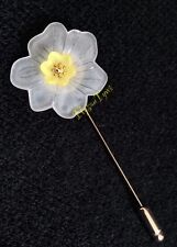 White Daffodil Pin Brooch..(Silver-tone Safety End)....