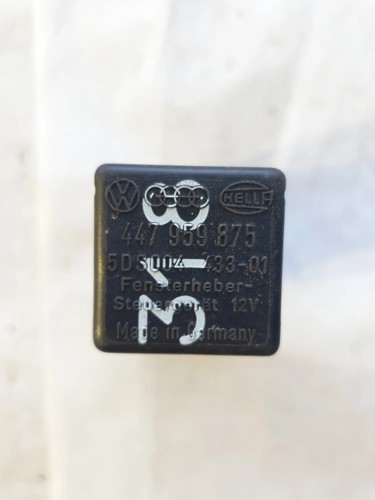 Audi b4 relay - b4,