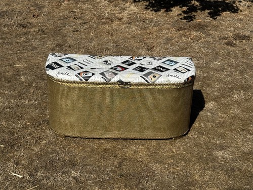 Vintage wicker ottoman - wicker, blanket