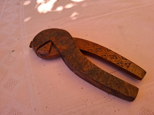 Vintage balkan hand carved - vintage,