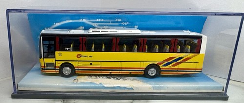 Corgi 42707 volvo b10m van - corgi,