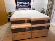 Adjustable Bed by Tempur with Tempur Elite/clouds mattress Ex Display, RARE