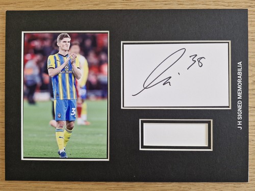 Southampton elias jelert hand - jelert,