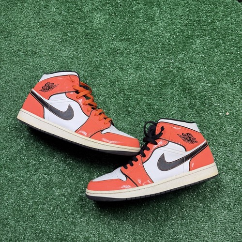 Jordan retro orange turf men - 1,