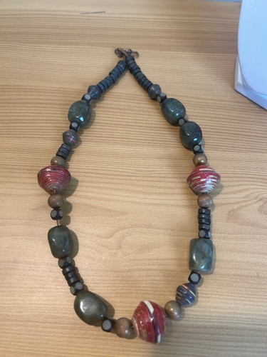 Chunky beaded necklace - necklace, –